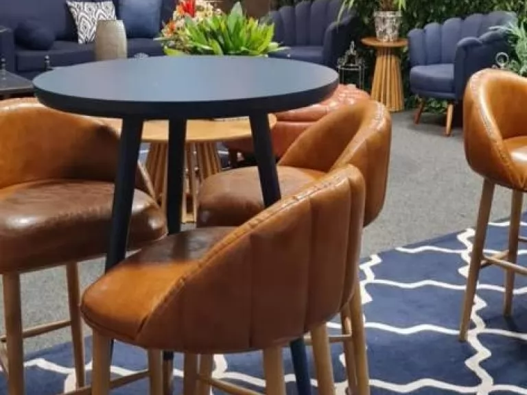 Banquetas bistrôs - ST Mob - Locações de mobiliário para eventos