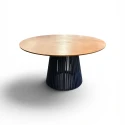 MESA ASTI - 1,40 Ø - TAMPO MADEIRA IMBUIA - BASE LACA AZUL ESCURO - Cód.: 2851