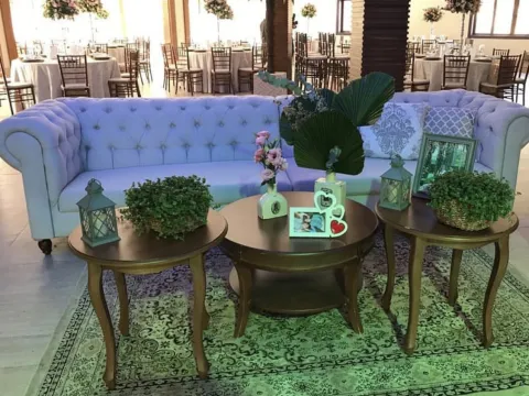 MESA MEDALHÃO - LATERAL - MADEIRA - IMBUIA - 2 - ST Mob - Locações de mobiliário para eventos