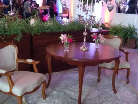 POLTRONA LUIS XV - MADEIRA - IMBUIA - BEGE - 1 - ST Mob - Locações de mobiliário para eventos