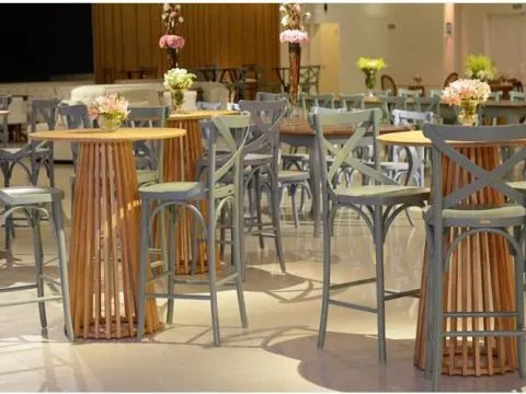 BANQUETA BISTRO PARIS - MADEIRA - LACA AZUL CLARO - 3 - ST Mob - Locações de mobiliário para eventos