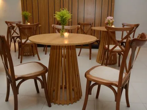 MESA ASTI - BISTRO BAIXA - MADEIRA - MEL - 4 - ST Mob - Locações de mobiliário para eventos