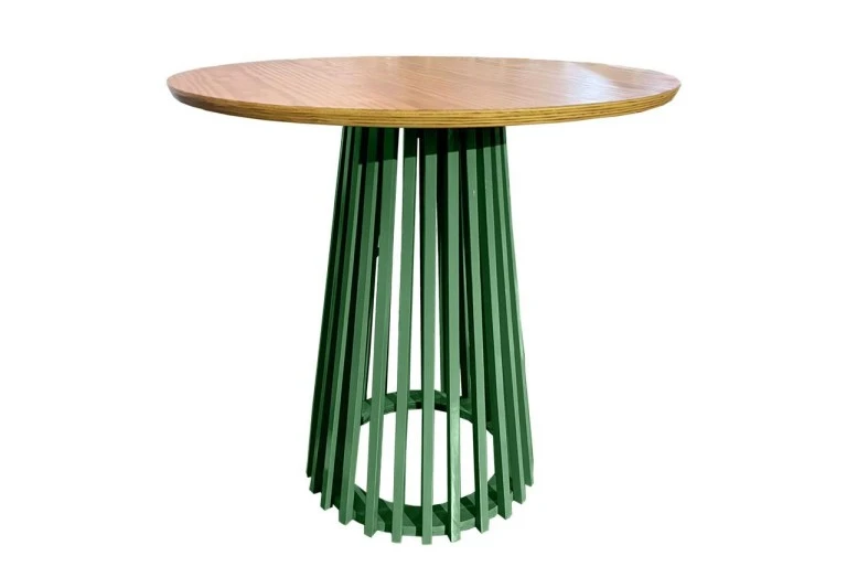 MESA ASTI - BISTRO BAIXA - BASE LACA VERDE ESCURO - TAMPO MADEIRA MEL ST Mob - Locações de mobiliário para eventos