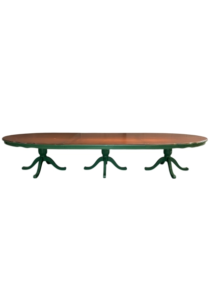 MESA CARRARA 4,5 m - BASE LACA VERDE ESCURO - TAMPO IMBUIA ST Mob - Locações de mobiliário para eventos