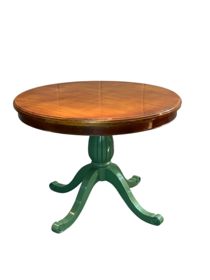 MESA ITÁLIA - 1,20 Ø - BASE LACA VERDE ESCURO - TAMPO IMBUIA ST Mob - Locações de mobiliário para eventos