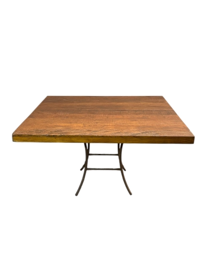 MESA PESCARA - QUAD. - BASE AÇO CORTEN - TAMPO MADEIRA ST Mob - Locações de mobiliário para eventos