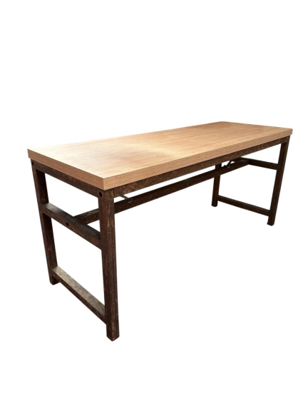 MESA LUGO - BISTRO COMUNITÁRIA ALTA - BASE FERRO AÇO CORTEN - TAMPO FRESNO ST Mob - Locações de mobiliário para eventos
