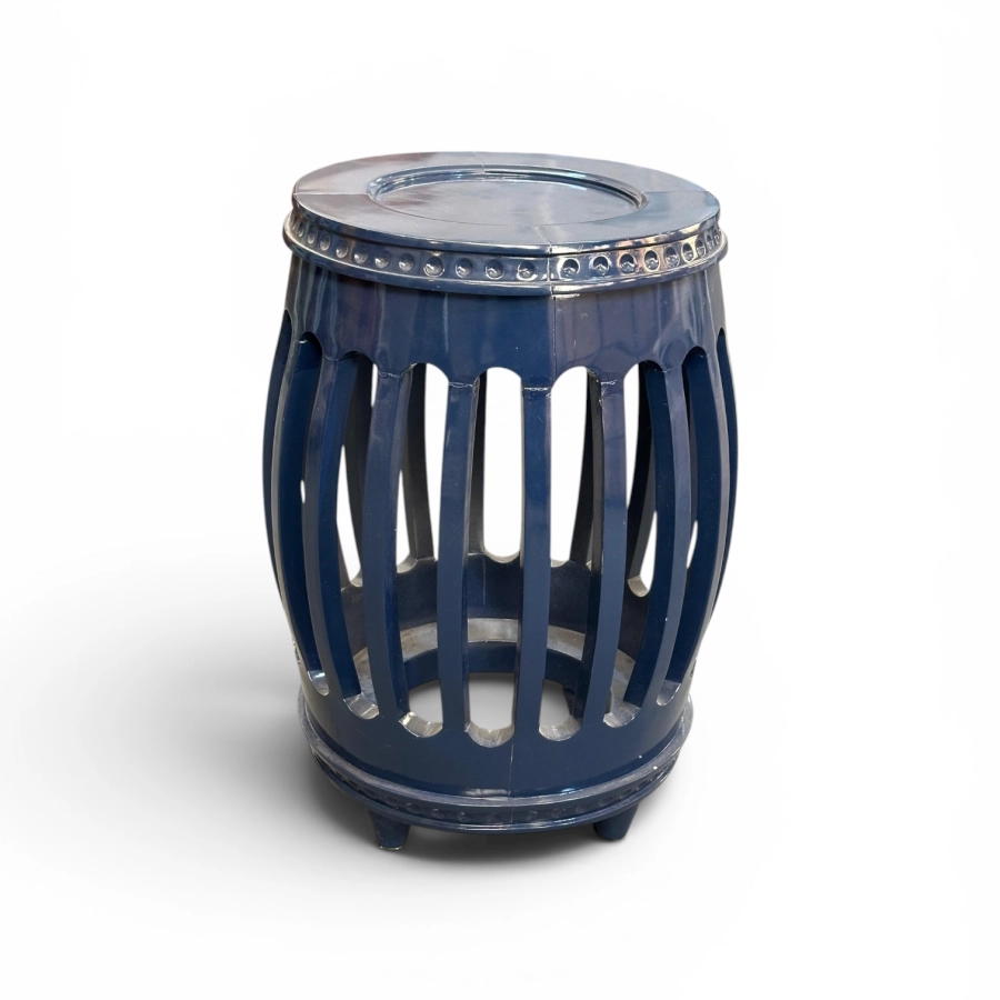 GARDEN SEAT - MADEIRA - LACA AZUL ESCURO ST Mob - Locações de mobiliário para eventos