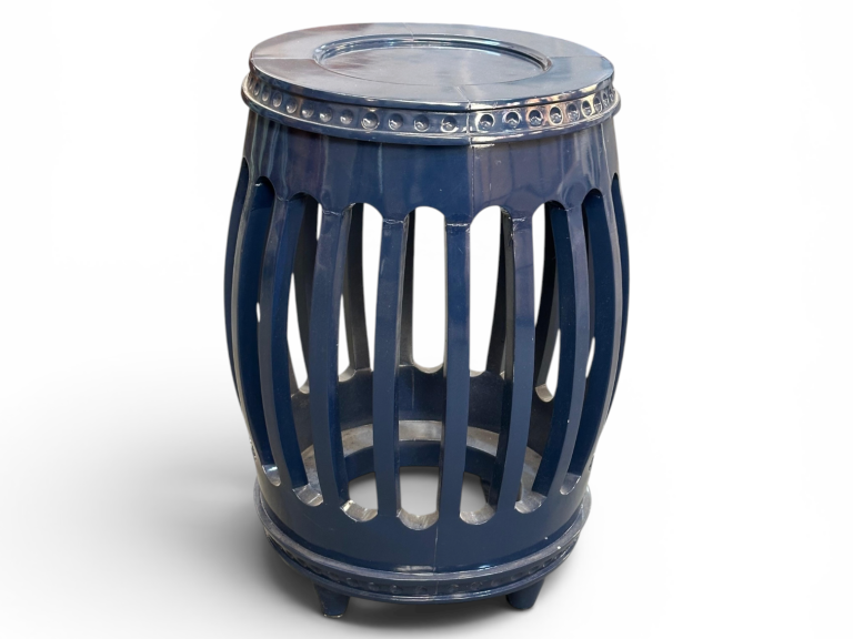 GARDEN SEAT - MADEIRA - LACA AZUL ESCURO ST Mob - Locações de mobiliário para eventos
