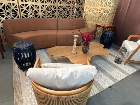 GARDEN SEAT - MADEIRA - LACA AZUL ESCURO - 2 - ST Mob - Locações de mobiliário para eventos