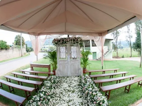 PORTA RAFFAELLO - FERRO E MADEIRA PATINADA OFF WHITE - 3 - ST Mob - Locações de mobiliário para eventos