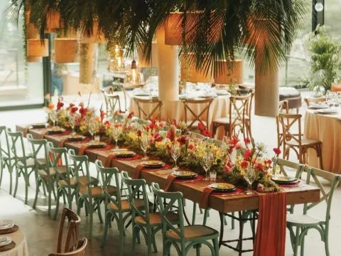 MESA PESCARA - RET. - BASE FERRO AÇO CORTEN - TAMPO MADEIRA - 1 - ST Mob - Locações de mobiliário para eventos