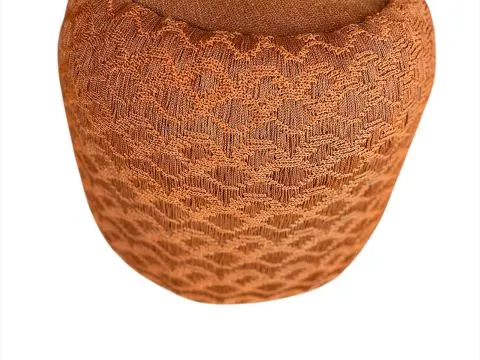 PUFF PORTICCI - TRAMAS FEITAS A MÃO - TERRACOTA - 1 - ST Mob - Locações de mobiliário para eventos