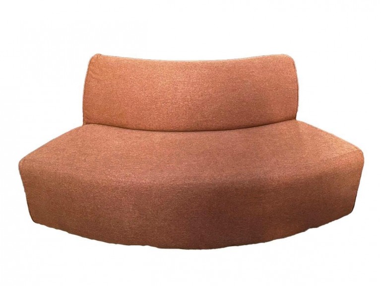 SOFÁ ALTAMURA - CURVO ABERTO - MODULAR - 1,70 - LINHO CONHAQUE ST Mob - Locações de mobiliário para eventos